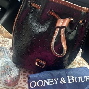 Dooney & Bourke bag